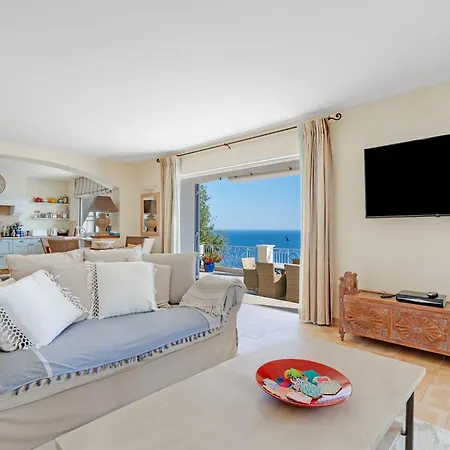 Evasion Villa *